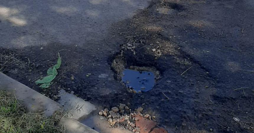 La oposicioacuten pide que arreglen los pozos de las calles