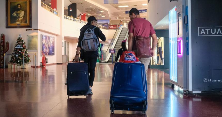 Feriado en el paiacutes- viajaron 920 mil turistas y gastaron 29109 millones