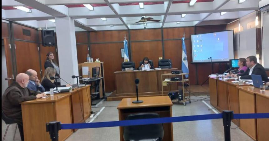 Continuacutea el desfile de testigos en el juicio contra el cura Padilla