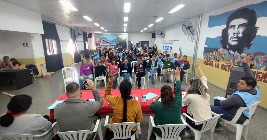ATE aproboacute memoria y balance y llamoacute a cerrarle el paso a la derecha