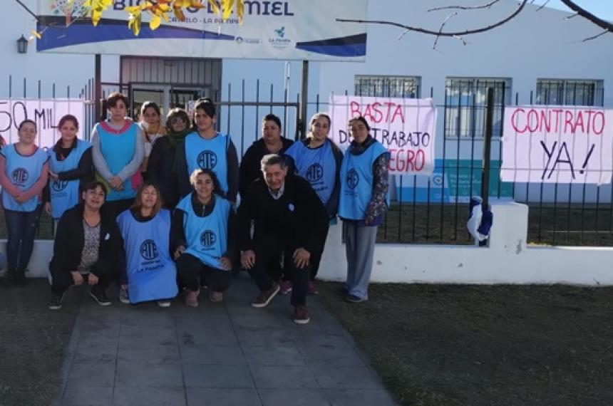 Trabajadoras del Centro de Desarrollo Infantil de Catriloacute inician plan de lucha
