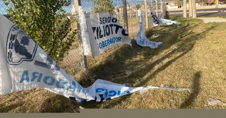 El oficialismo denuncia ataques a la carteleriacutea electoral en Santa Rosa