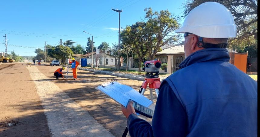 Intensifican trabajos en la calle Felice