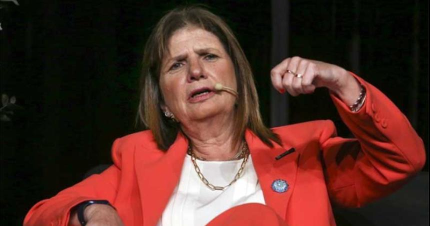 Patricia Bullrich- Cristina Kirchner vive en un frasco