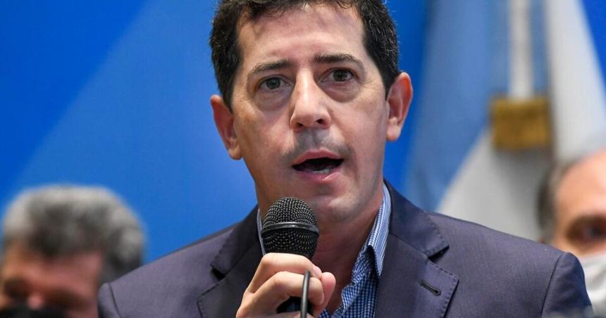 Fuerte respaldo a Wado de Pedro tras el ataque por su tartamudez