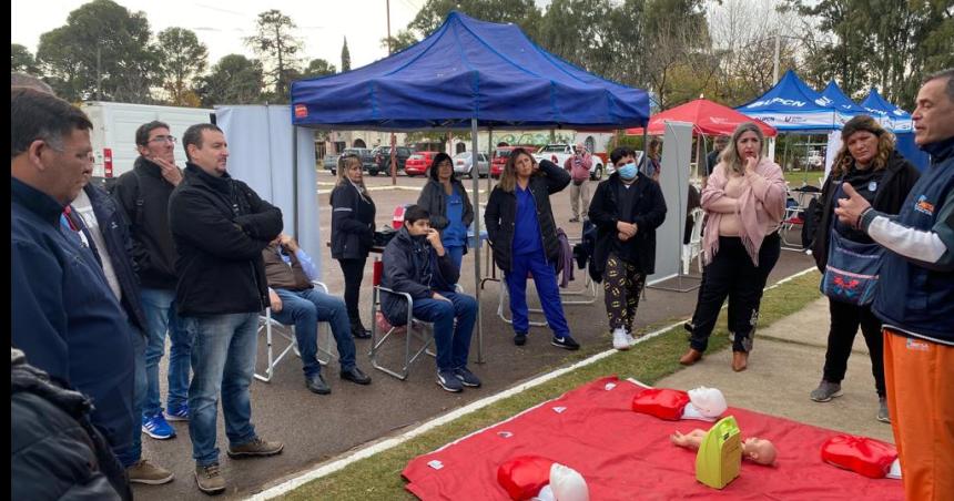 UPCN presentoacute la Carpa Saludable