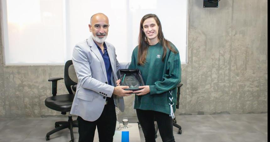 Reconocimiento a Ana Pellitero como deportista destacada