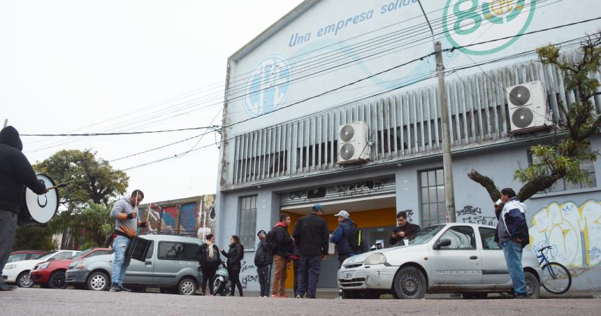 La CPE trabaja en el proyecto para tender redes en los asentamientos