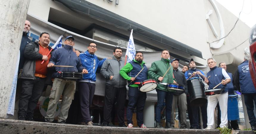 Protesta en un comercio ceacutentrico