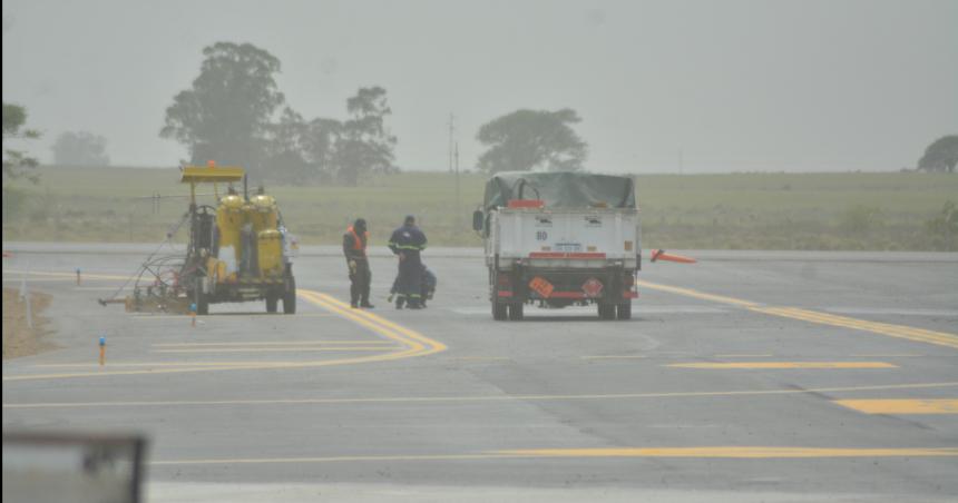 El vuelo de AA no pudo aterrizar en Santa Rosa por la niebla