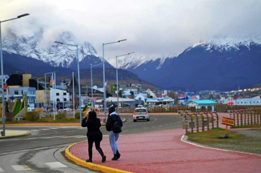 Maacutes de 13 millones de turistas se movilizaron por el fin de semana extralargo