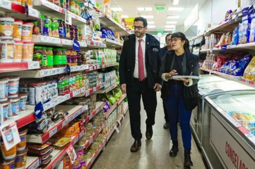 Maacutes de 2000 millones en multas a incumplidores de Precios Justos