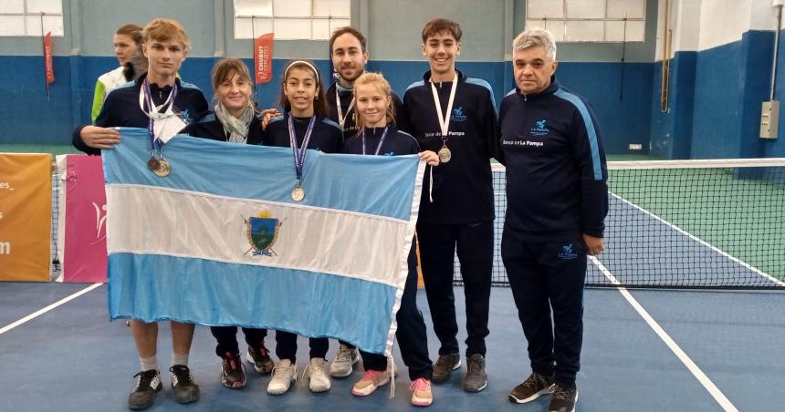 La Pampa finalizoacute con 24 medallas 