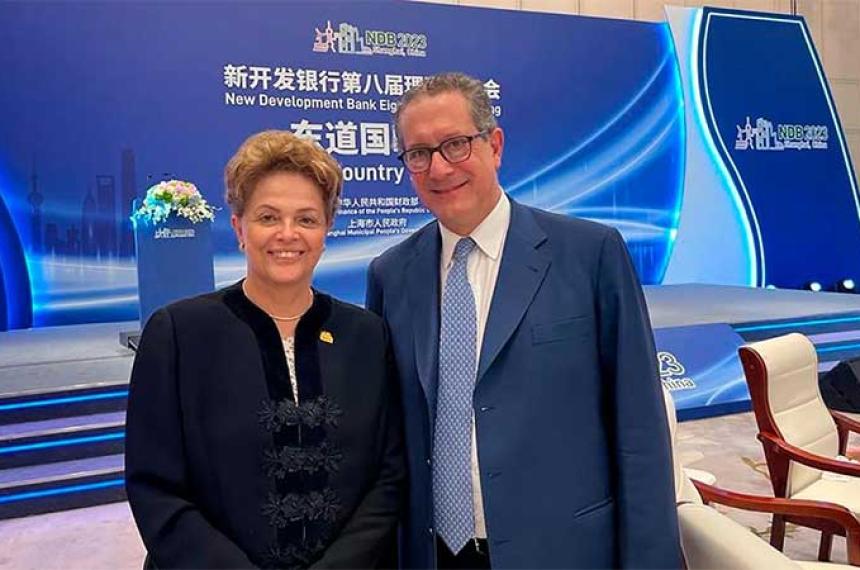 La Argentina no pudo lograr un acuerdo con los Brics para frenar la salida de doacutelares