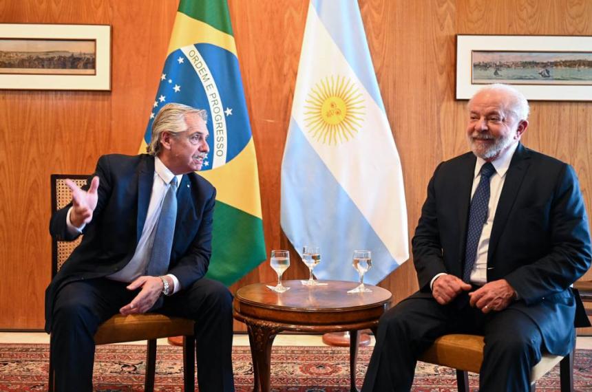 Acuerdo para la financiacioacuten de la fase dos del gasoducto Neacutestor Kirchner