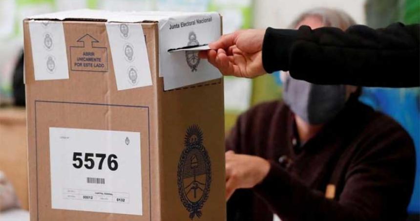 Elecciones 2023- queacute anaacutelisis hacen los guruacutees de las encuestas