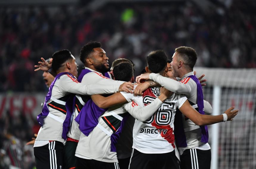 River le ganoacute a Fluminense y se ilusiona