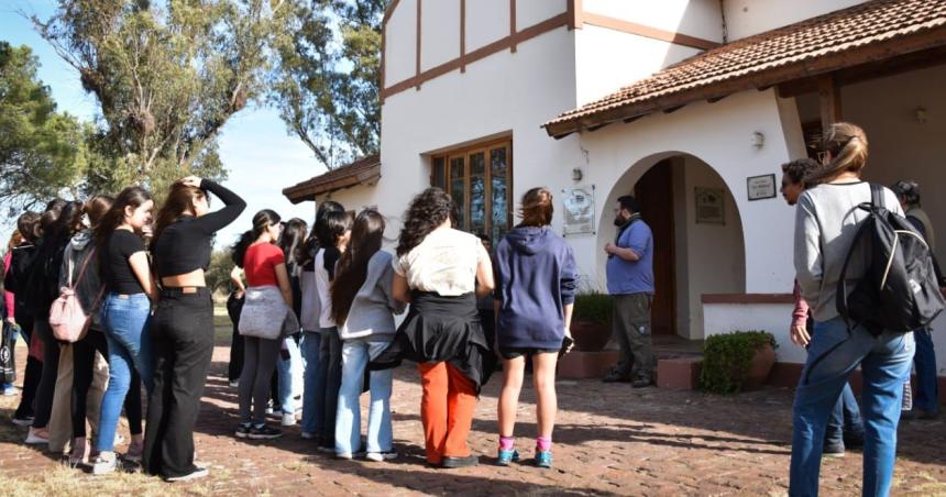 Siguen las visitas guiadas por la Estancia La Malvina