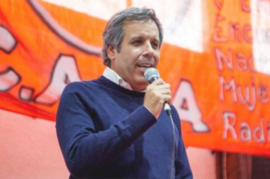Gastoacuten Manes- El radicalismo deberiacutea ir unido detraacutes de un solo candidato