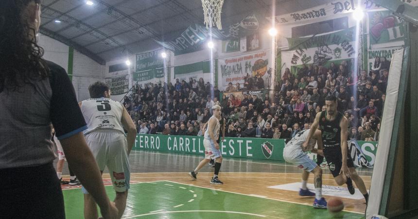 Ferro se adelantoacute con una estocada