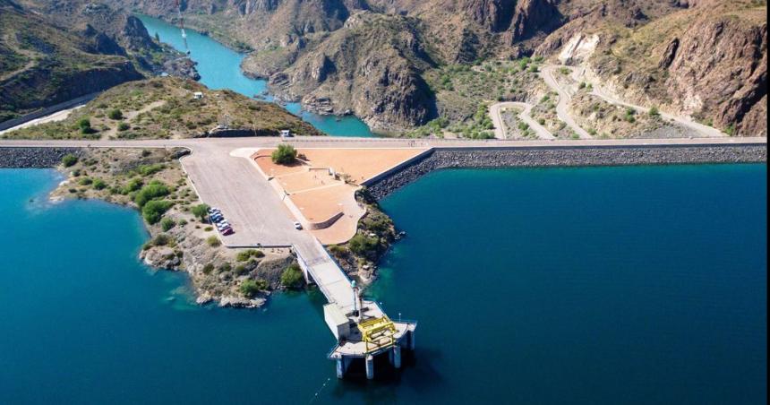 Mendoza llamoacute a audiencia puacuteblica por la cuestionada represa El Baqueano