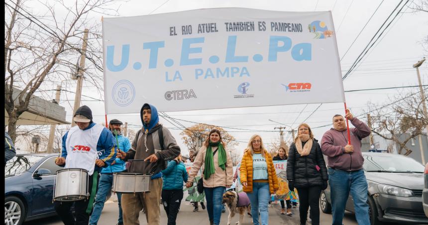 Utelpa destacoacute amplia adhesioacuten al paro docente