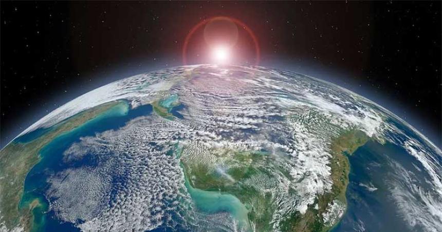El eje de la Tierra se desplazoacute casi 80 centiacutemetros
