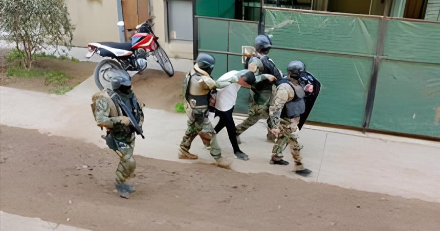 Un detenido en una causa por violencia de geacutenero