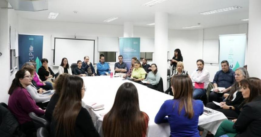 Coordinan jefes de despachos de la administracioacuten puacuteblica
