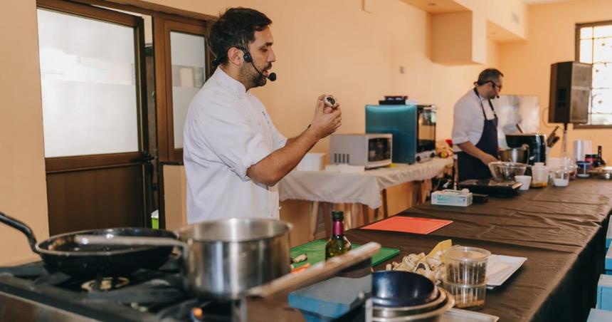 Cerroacute el programa Cocinando con lo nuestro