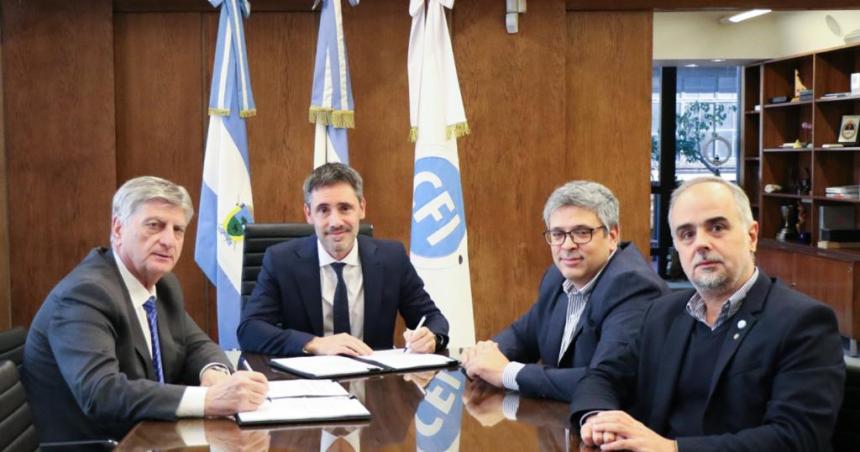 Firmaron convenio para ampliar el financiamiento a PyMEs pampeanas
