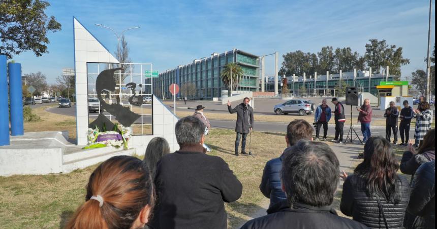 Acto por el 49deg aniversario del fallecimiento del General Peroacuten