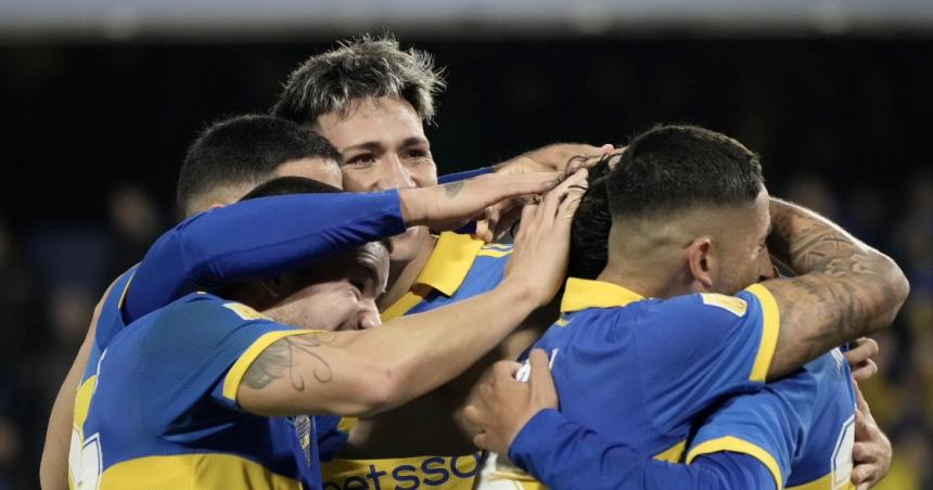 Boca vencioacute a Sarmiento y se mantiene cerca de las copas