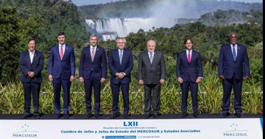 Sin la firma de Uruguay el Mercosur suscribioacute un documento final