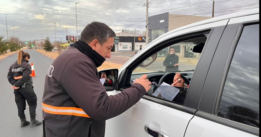 Uso de celular y exceso de velocidad las infracciones que preocupan en General Pico