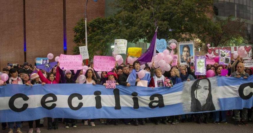 El abogado defensor de Ceacutesar Sena puso en duda la muerte de Cecilia Strzyzowski