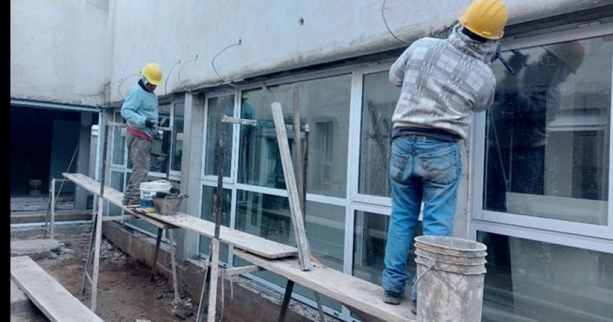 La obra de la Terapia Intensiva en el Hospital Centeno tiene un avance del 50 -en-porciento-