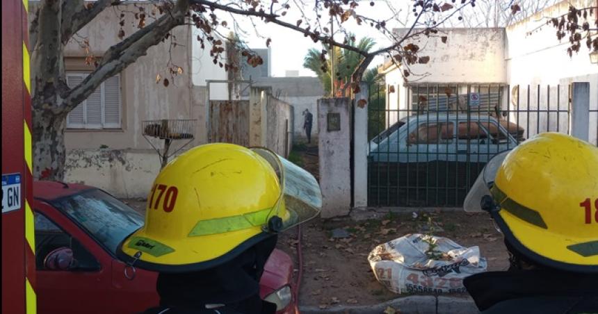 Un incendio destruyoacute una precaria vivienda en Pico