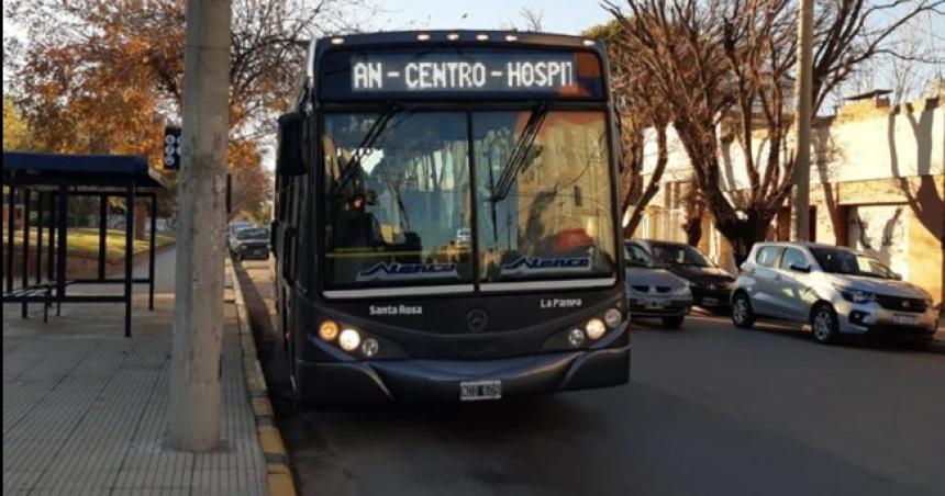 Modifican los horarios del EMTU por el receso escolar de invierno