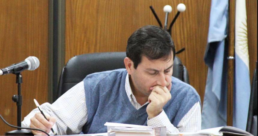 Violoacute a su hijastra y a su ex pareja- lo condenaron a 12 antildeos de prisioacuten