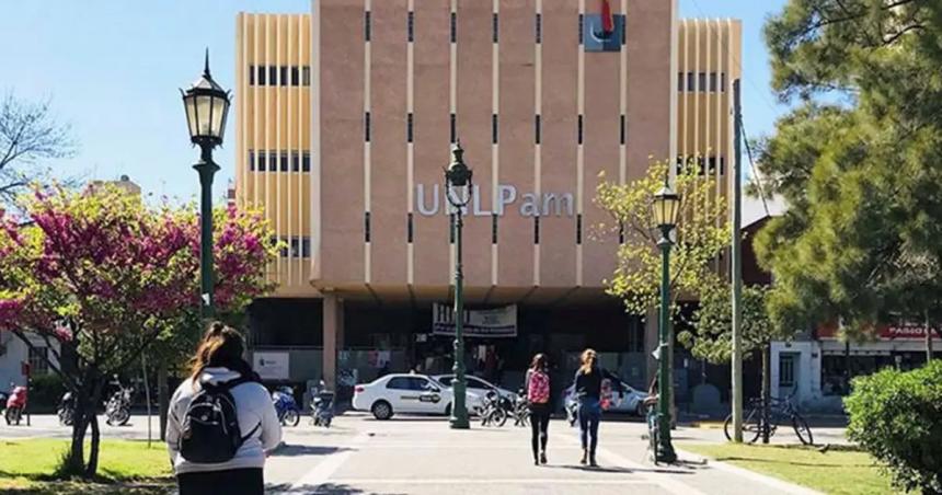 Proyectan crear un reacutegimen especial de cursado en la UNLPam
