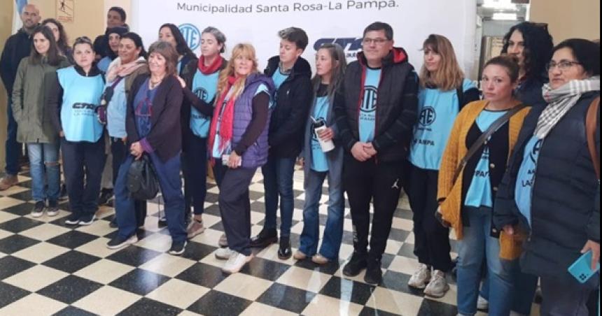 ATE advierte que el conflicto en la Direccioacuten de Geacutenero no finalizoacute
