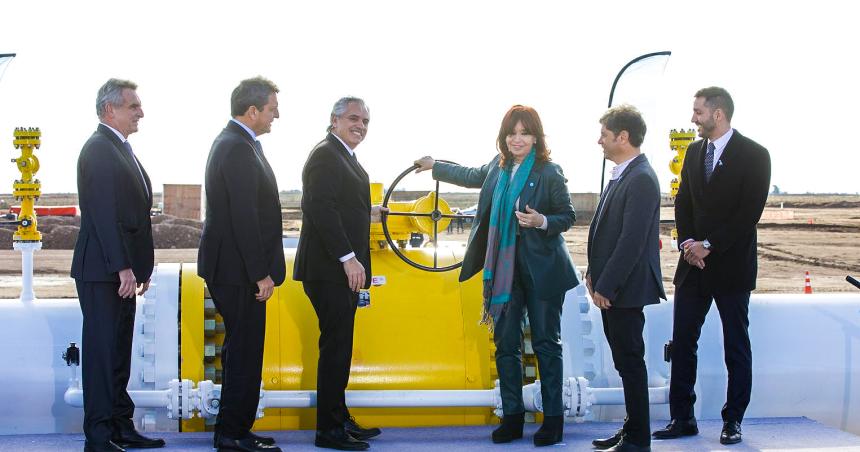 El Gobierno inauguroacute el Gasoducto Neacutestor Kirchner en Salliqueloacute