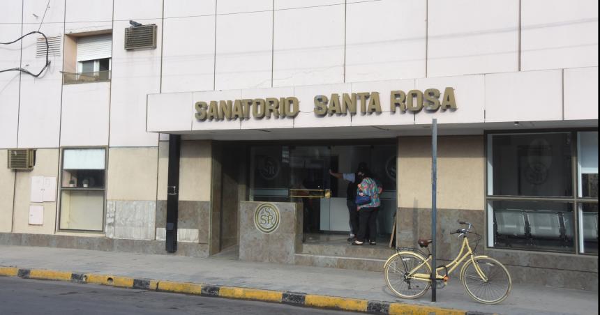 Otro reclamo por falta de meacutedico de guardia en el Sanatorio Santa Rosa