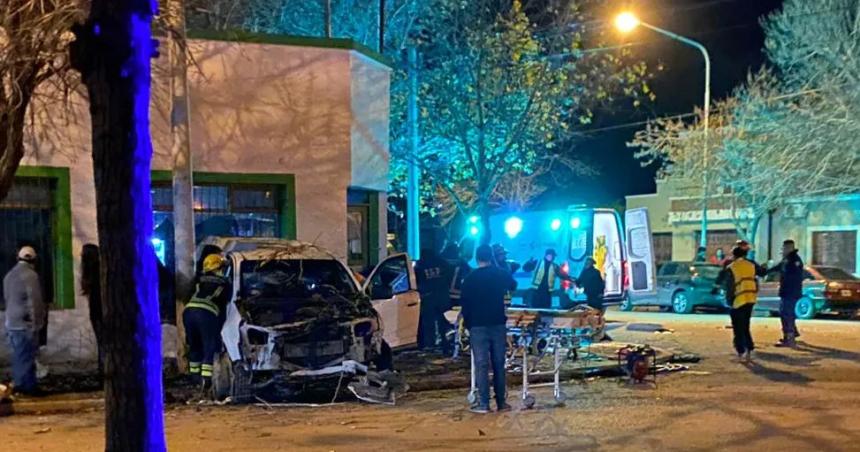 Conmocioacuten en Realicoacute- tres muertos por un choque dentro del pueblo