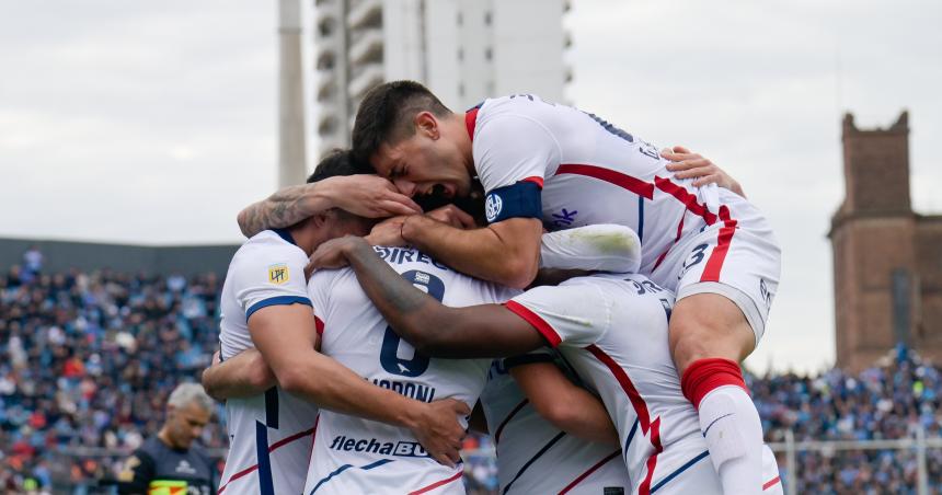San Lorenzo le ganoacute a Belgrano y sigue a paso firme