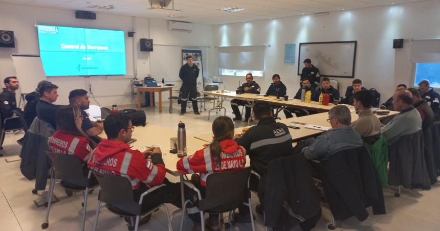 Dictan capacitacioacuten sobre incidentes en yacimientos