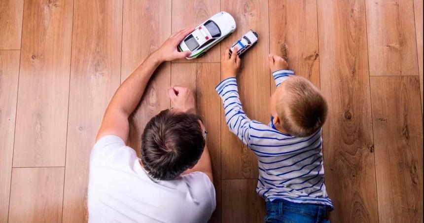 Jugar con los hijos- el 50-en-porciento- de los padres no tienen tiempo y o no saben coacutemo