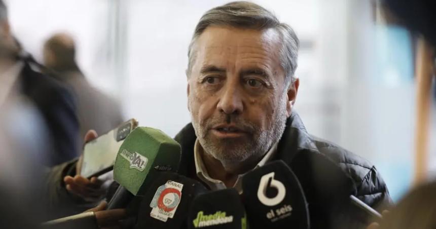 El Baqueano- funcionario mendocino admite que buscan reservar el agua