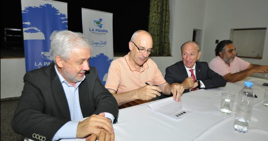 Adjudicaron a la firma Iaser SH la ampliacioacuten del hospital de Trenel